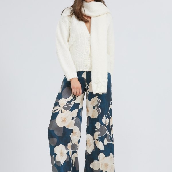 Cardigan avec fleurs fantaisie